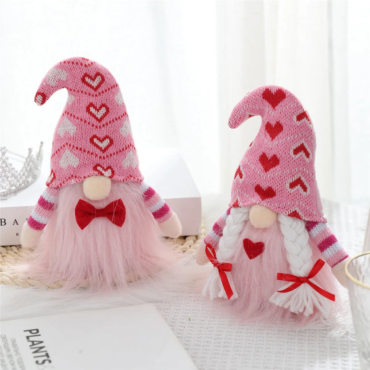 Valentines Day Gnome Plush Decorations, 2PCS Mr & Mrs Handmade Scandinavian Tomte Gnome, Valentine'S Day Decorations, Valentines Home Tabletop Elf Gnomes Decor Ornaments, Sweet Valentine'S Day Gift