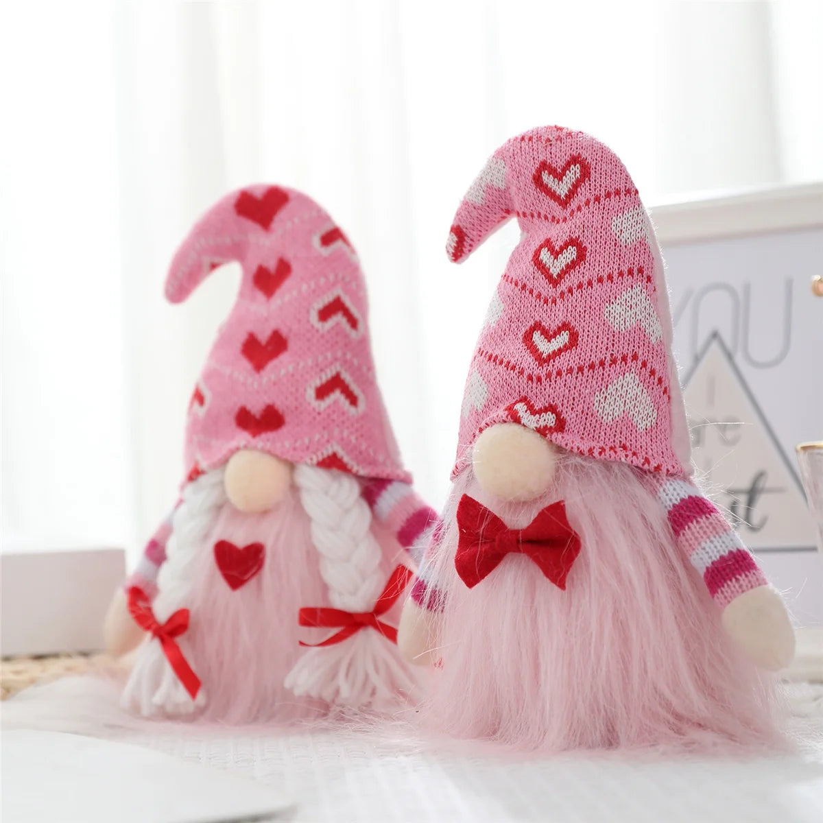 Valentines Day Gnome Plush Decorations, 2PCS Mr & Mrs Handmade Scandinavian Tomte Gnome, Valentine'S Day Decorations, Valentines Home Tabletop Elf Gnomes Decor Ornaments, Sweet Valentine'S Day Gift