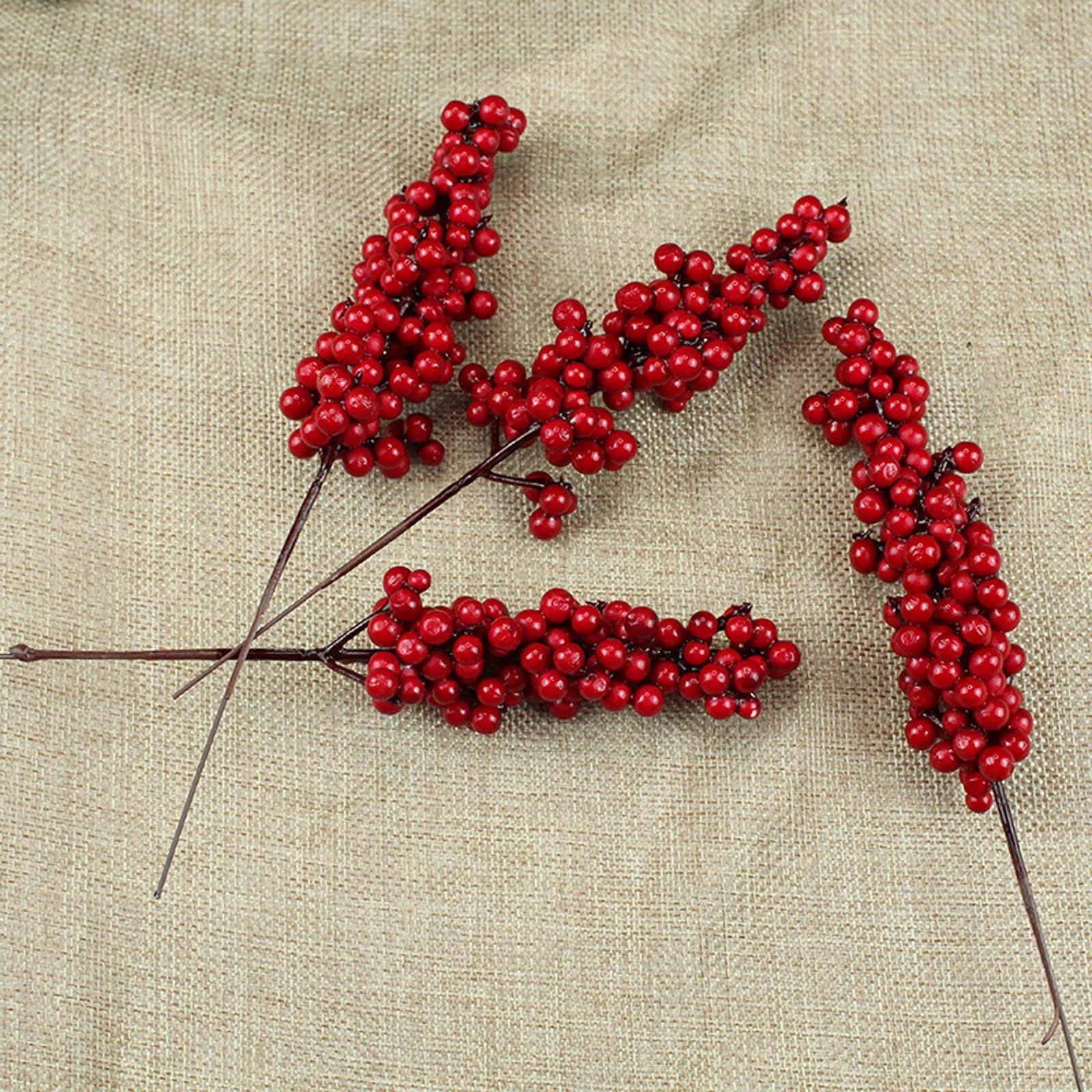Home Decor Red Berry Pick Holly Branch Wreath Tree Hanging Decoration Fake Flowers in Vase